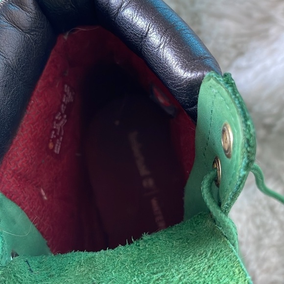 Timberland green genuine leather collectable special addition boots men or women - Picture 10 of 12